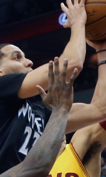 LeBron, Love get best of Wolves, 106-90